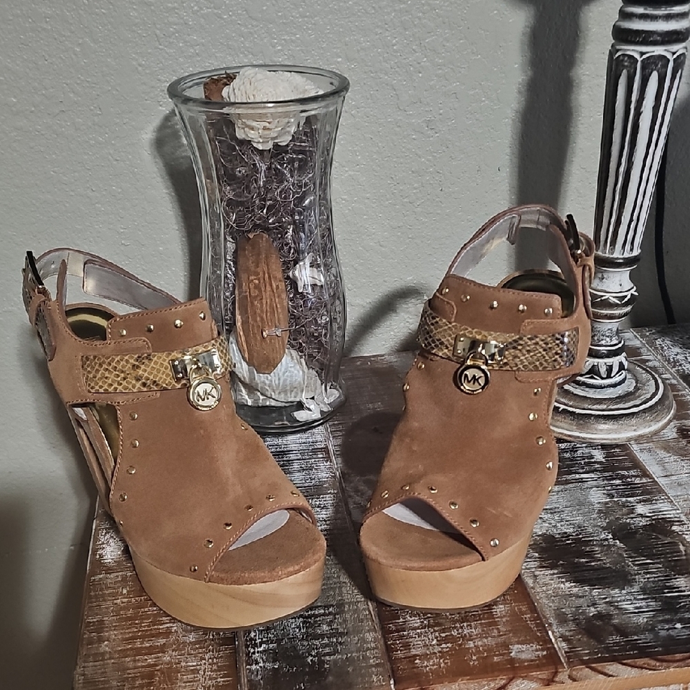 Michael Kors Brown Platform Sandals with Gold Accents